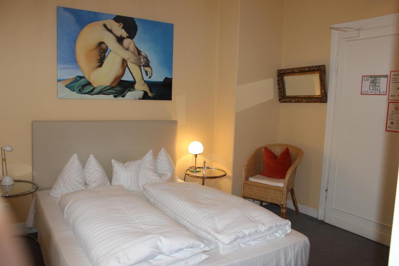 Hotel Drei Kronen Lippstadt Esterno foto