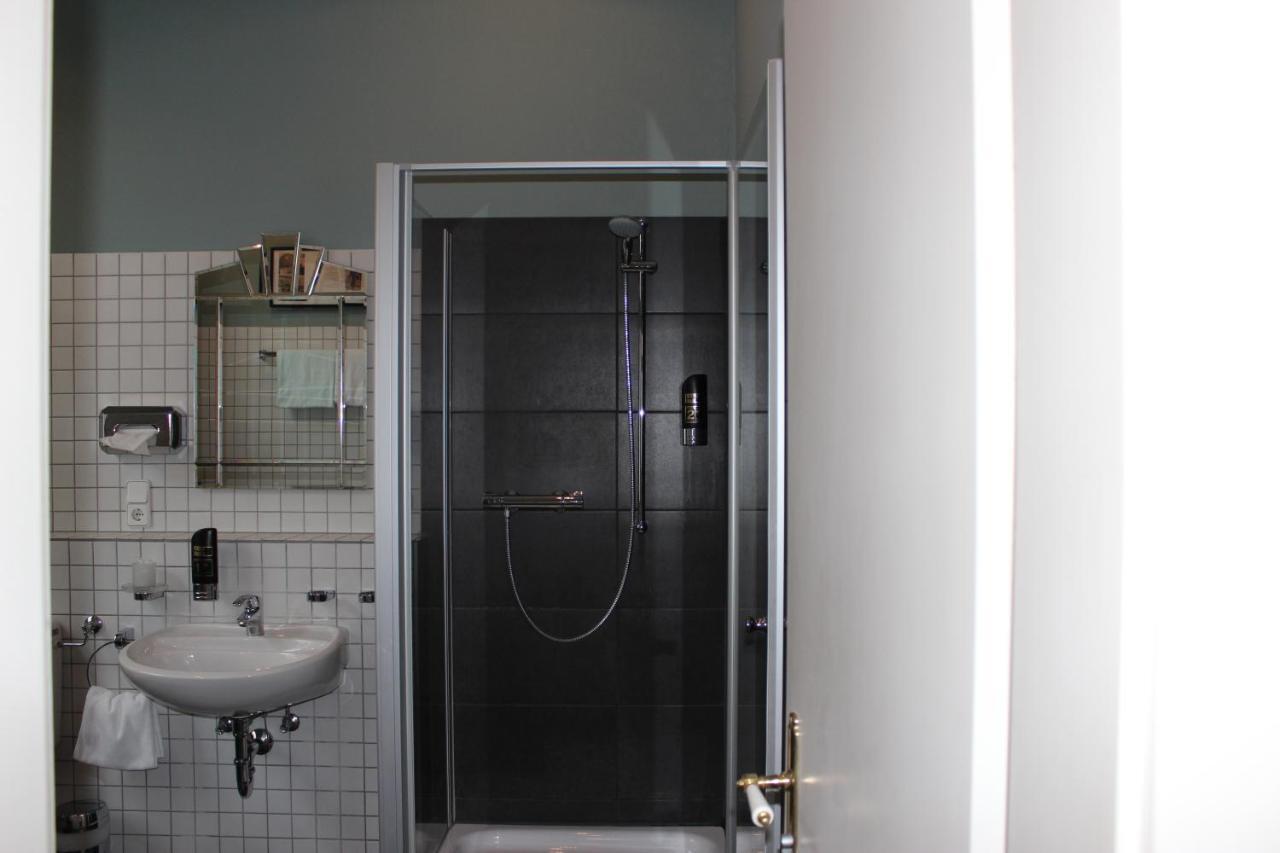 Hotel Drei Kronen Lippstadt Esterno foto